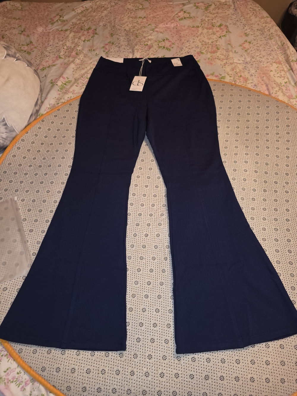 NWT Dear Scarlett It’s Magic Flare Pants Navy Blue Plus Size 2X